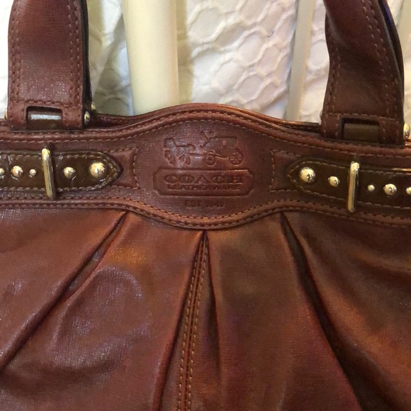 Authentic Coach Garnet Leather Handbag - Picture 4 of 9